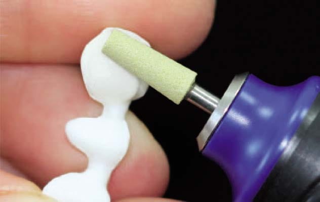 Kamień AllCeramic Plus G7002 "ścięty stożek" do cyrkonu i ceramiki (zdjęcie pracy).jpg