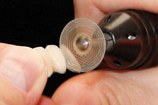 Separator diamentowy 400, siateczka - plaster miodu, nasyp obustronny na krawędzi (zdjęcie pracy 3).jpg