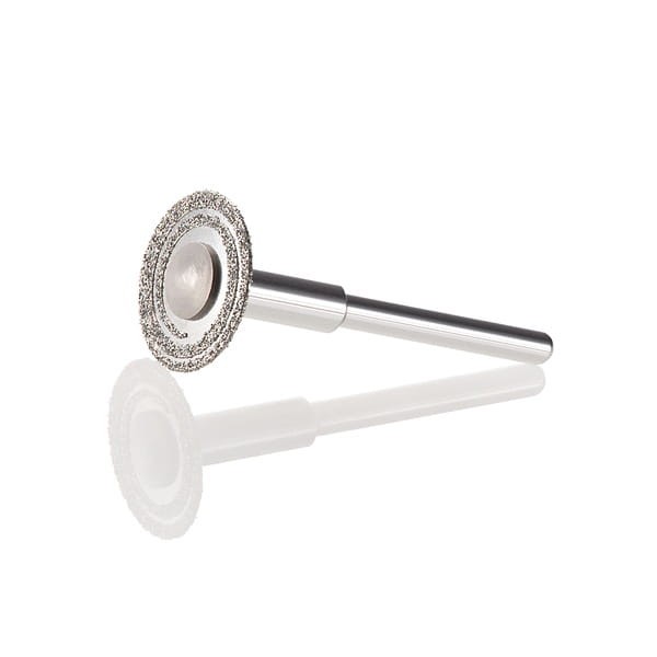 Separator diamentowy TURBO C8-FG, na turbinę protetyczną (przód).jpg