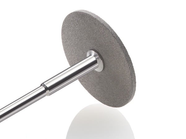 Kamień SuperMax G9004 tarcza do metalu i ceramiki (3).jpg